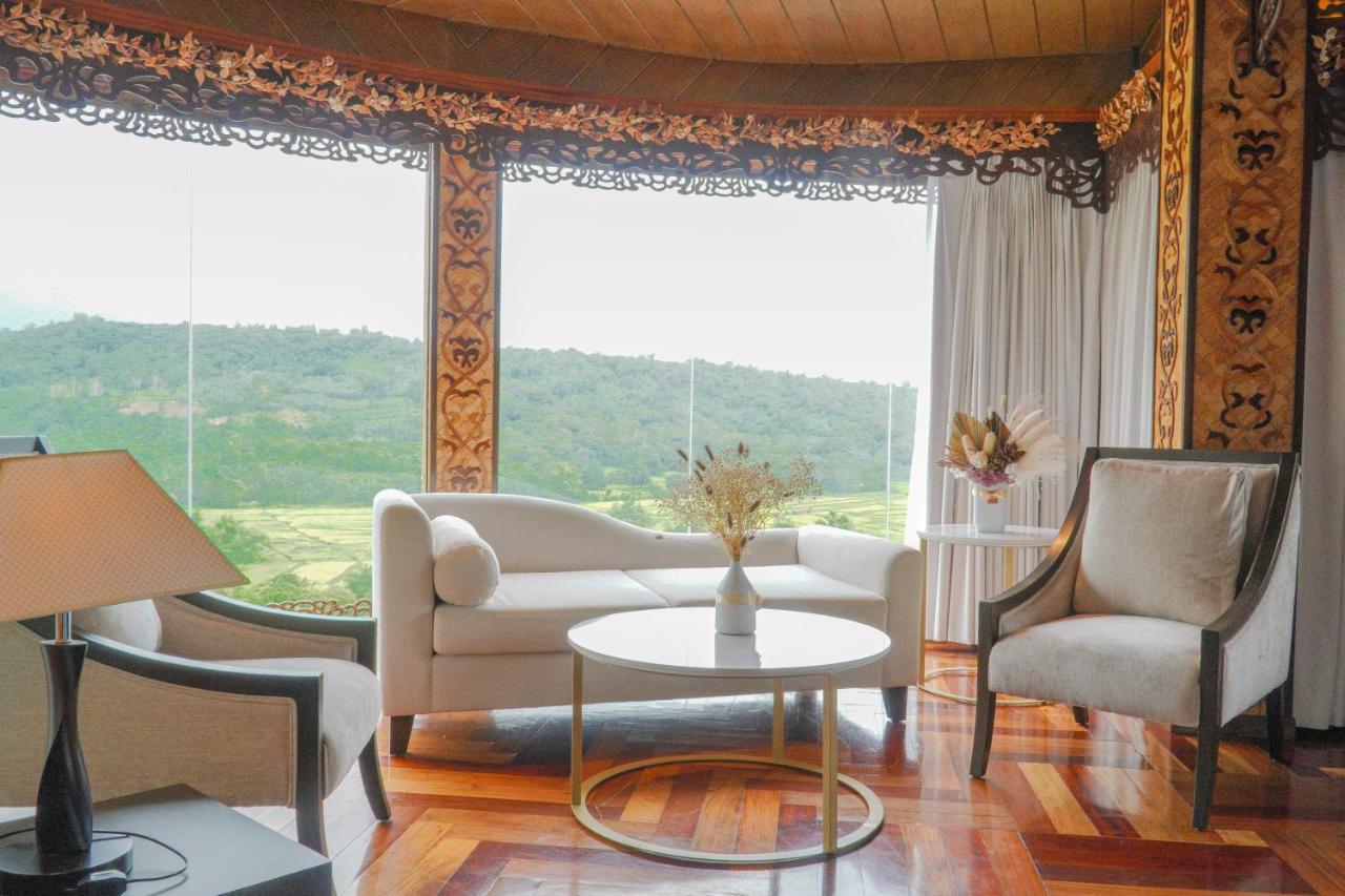 Rancho Bernardo Luxury Villas And Resort Bagac Dış mekan fotoğraf